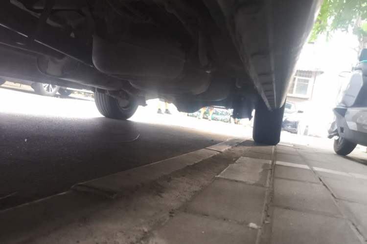 Used JAC Refine M4 2017 1.9T Diesel Manual Comfort Model Chassis Front Left