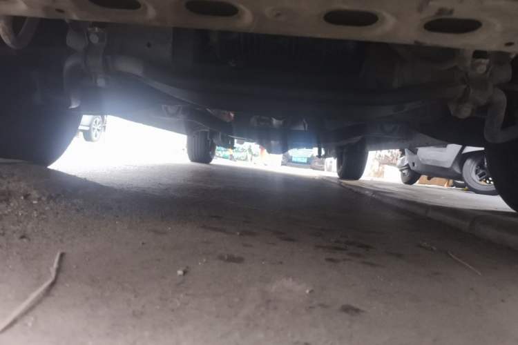 Used JAC Refine M4 2017 1.9T Diesel Manual Comfort Model Chassis Front