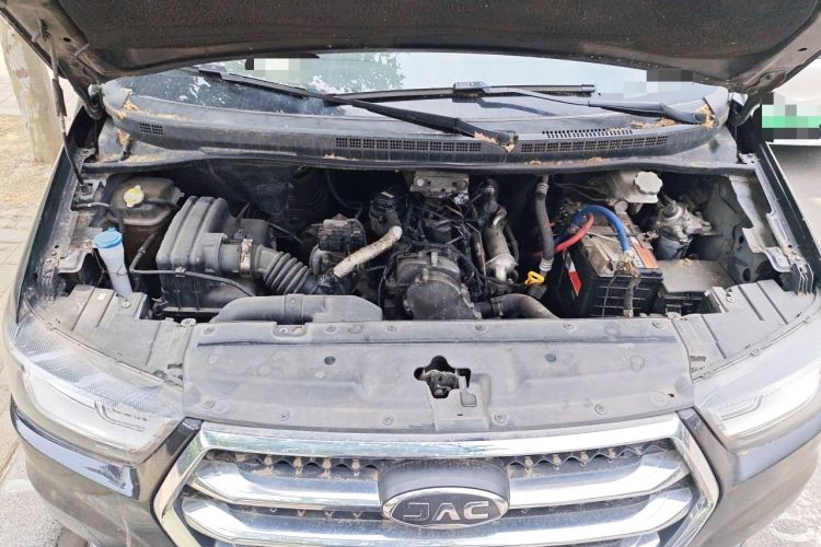 Used JAC Refine M4 2017 1.9T Diesel Manual Luxury Model Engine Bay