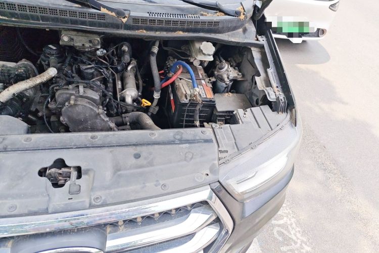 Used JAC Refine M4 2017 1.9T Diesel Manual Luxury Model Engine Bay Left