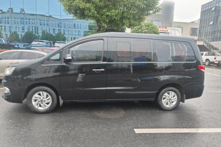 Used JAC Refine M4 2017 1.9T Diesel Manual Luxury Model Exterior 1