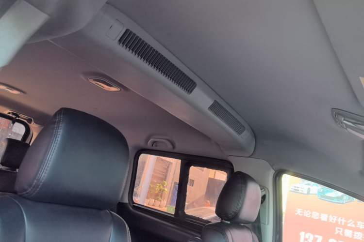 Used JAC Refine M4 2017 1.9T Diesel Manual Luxury Model Headliner