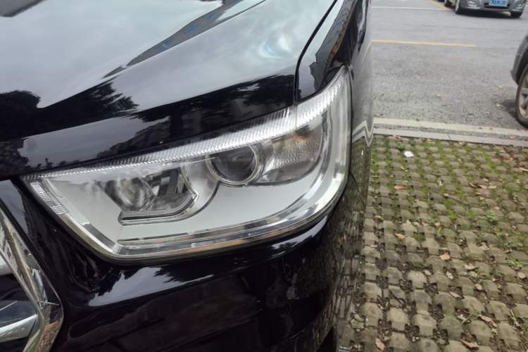 Used JAC Refine M4 2017 1.9T Diesel Manual Comfort Model Left Front Headlight