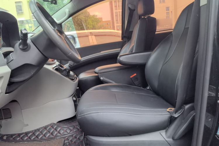 Used JAC Refine M4 2017 1.9T Diesel Manual Comfort Model Left Front Seat