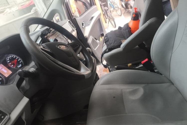 Used JAC Refine M4 2017 1.9T Diesel Manual Comfort Model Left Front Seat