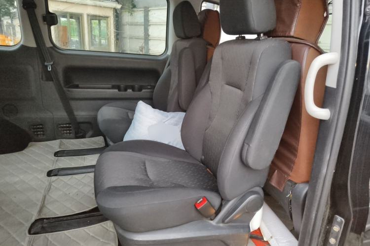 Used JAC Refine M4 2017 2.0T Manual Luxury Version Left Rear Seat
