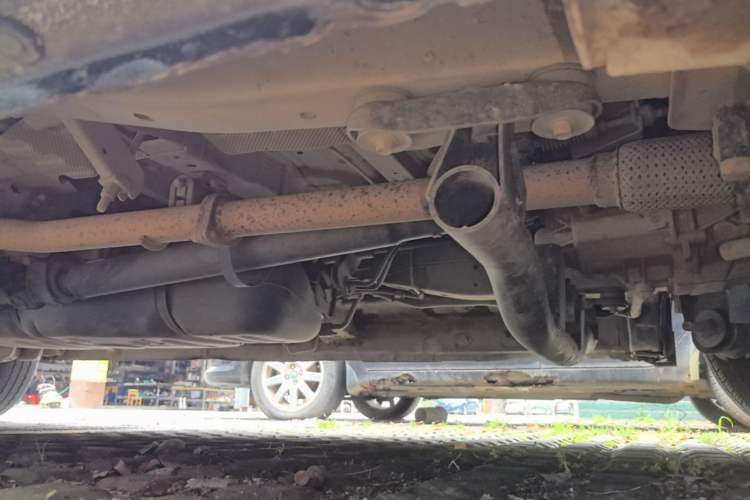 Used JAC Refine M4 2017 1.9T Diesel Manual Comfort Model Right Side Sill