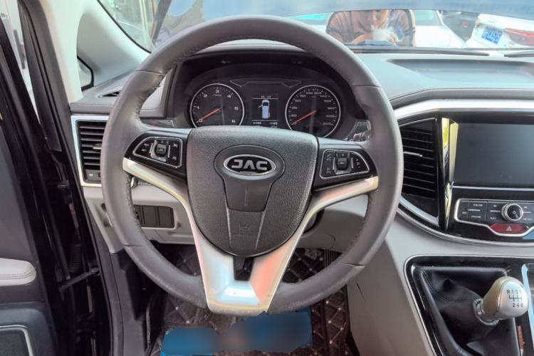Used JAC Refine M4 2017 1.9T Diesel Manual Luxury Model Steering Wheel