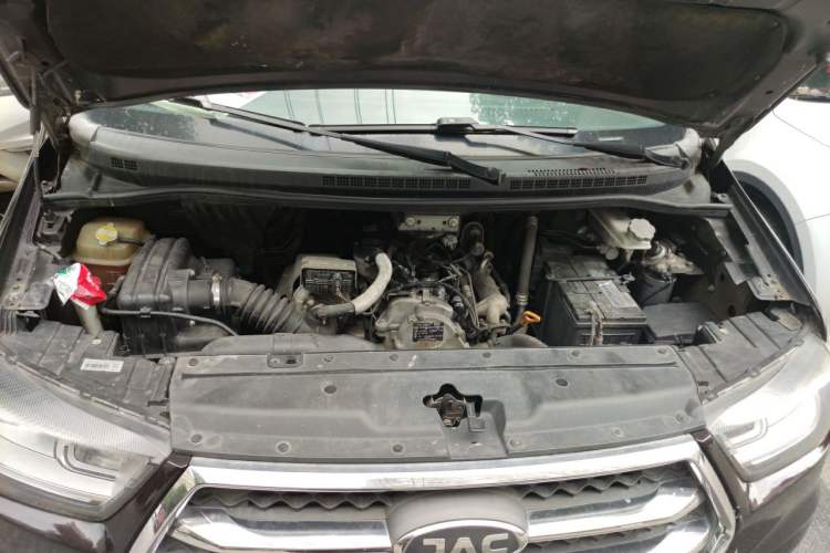 Used JAC Refine M4 2017 1.9T Diesel Manual Luxury Model Engine Bay