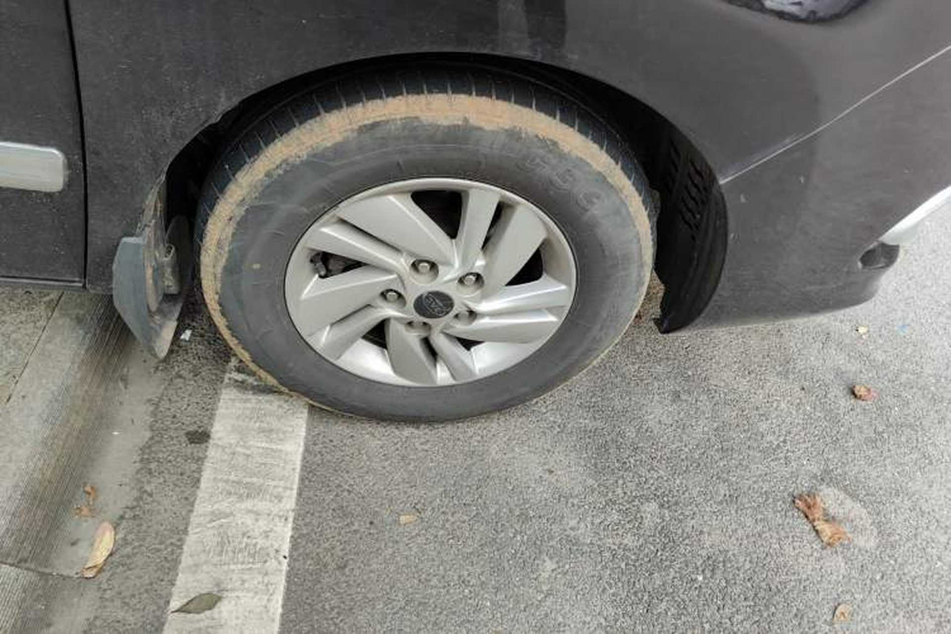 Used JAC Refine M4 2017 1.9T Diesel Manual Luxury Model Right Front Wheel Hub
