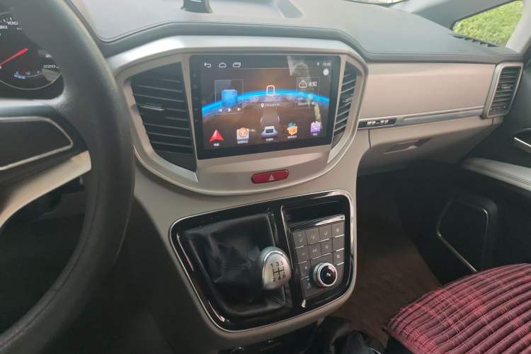 Used JAC Refine M4 2017 2.0T Manual Comfort Version Audio And AC Panel