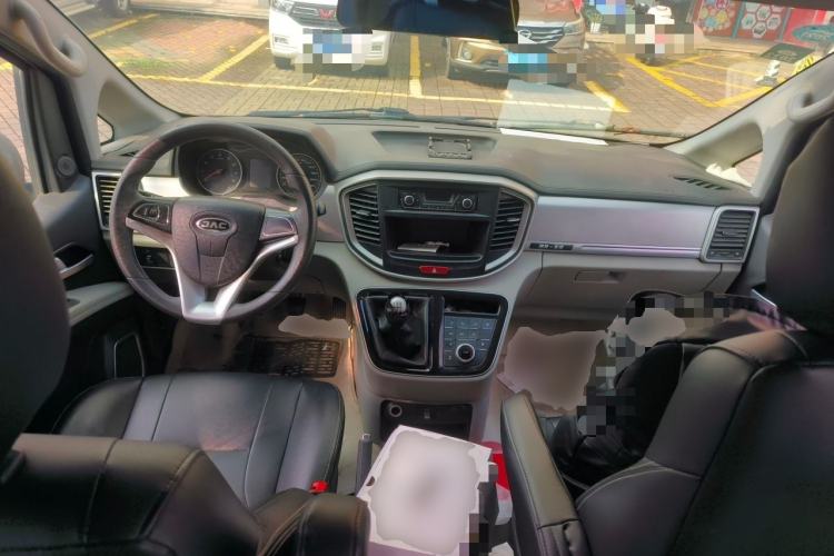 Used JAC Refine M4 2017 2.0T Manual Comfort Version Center Console
