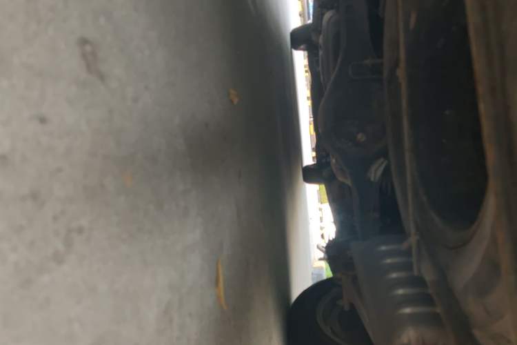 Used JAC Refine M4 2017 2.0T Manual Comfort Version Chassis Rear