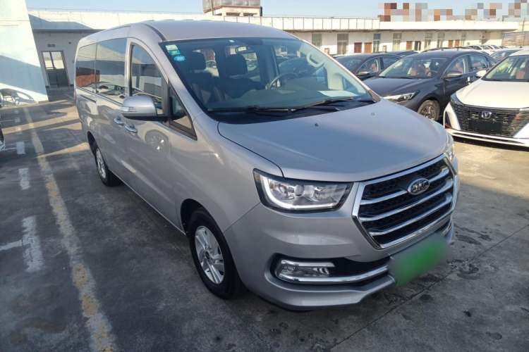 Used JAC Refine M4 2017 1.9T Diesel Manual Luxury Model Front Right 45 Deg
