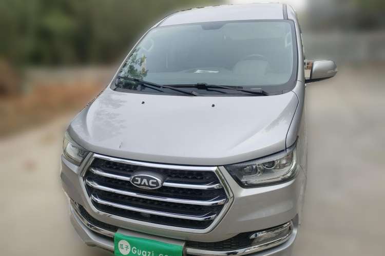 Used JAC Refine M4 2017 1.9T Diesel Manual Luxury Model Front