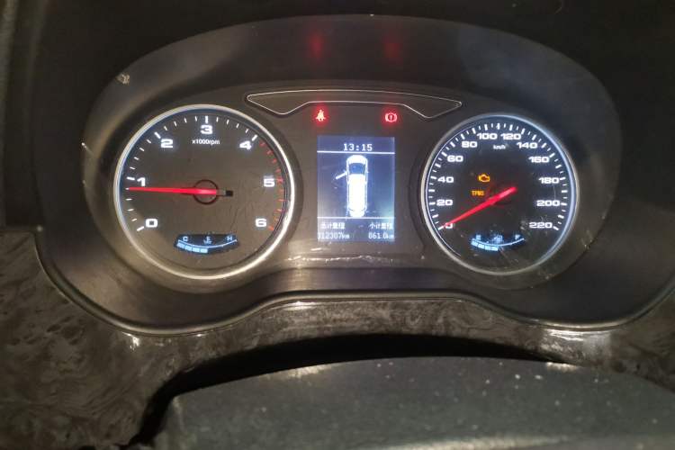 Used JAC Refine M4 2017 1.9T Diesel Manual Luxury Model Instrument Cluster