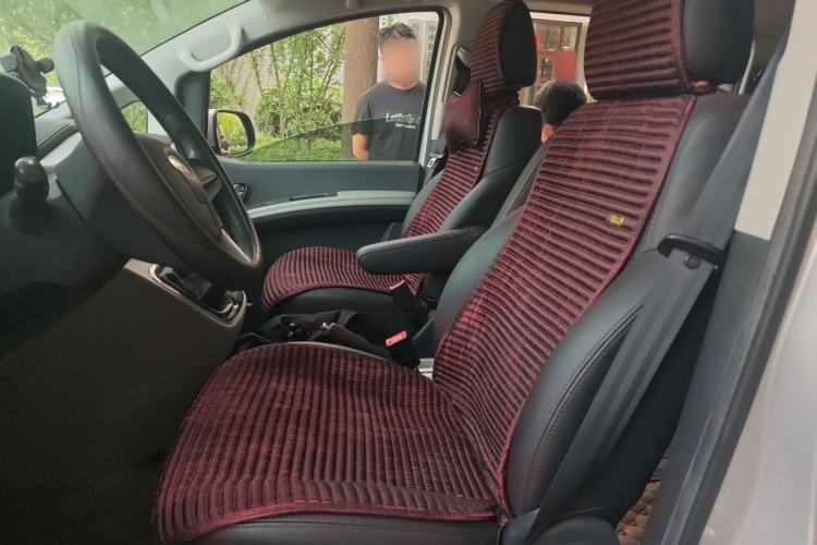 Used JAC Refine M4 2017 2.0T Manual Comfort Version Left Front Seat