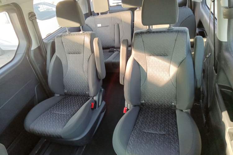 Used JAC Refine M4 2017 1.9T Diesel Manual Luxury Model Left Rear Seat