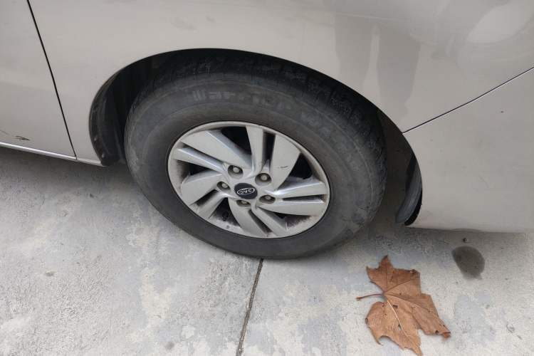 Used JAC Refine M4 2017 1.9T Diesel Manual Luxury Model Right Front Wheel Hub