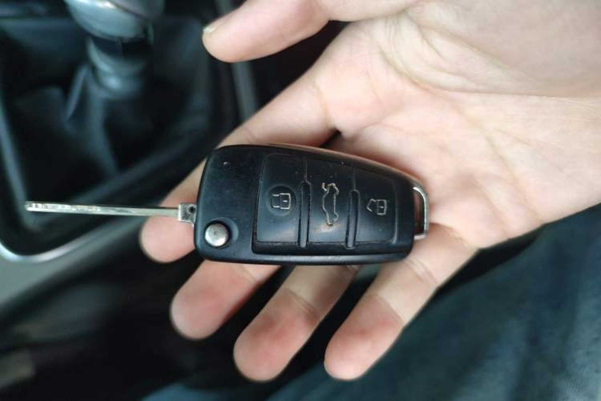 Used JAC Refine M4 2017 2.0T Manual Luxury Smart Version Vehicle Key