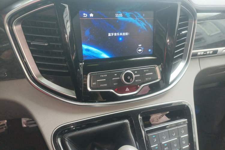 Used JAC Refine M4 2017 1.9T Diesel Manual Luxury Model Audio And AC Panel