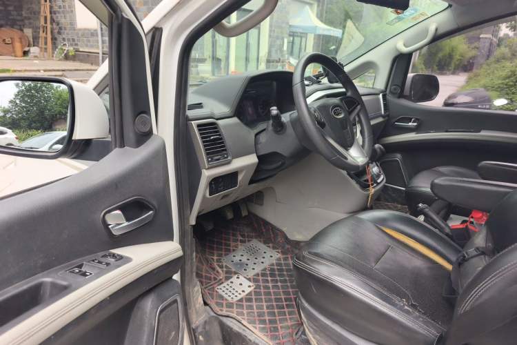 Used JAC Refine M4 2017 1.9T Diesel Manual Comfort Model Driver Seat