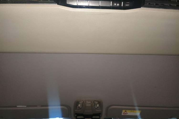 Used JAC Refine M4 2017 2.0T Manual Comfort Version Headliner