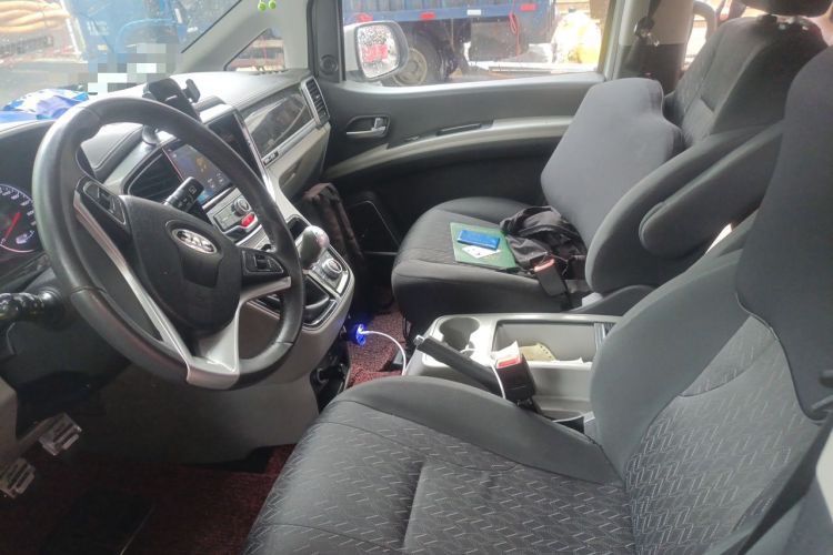 Used JAC Refine M4 2017 1.9T Diesel Manual Luxury Model Left Front Seat