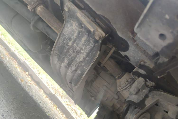 Used JAC Refine M4 2018 2.0T DCT Executive Edition Chassis Front Right