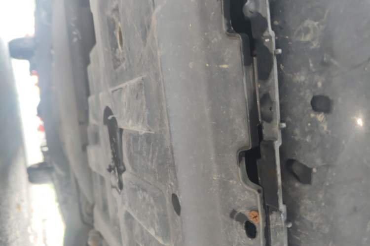 Used JAC Refine M4 2018 2.0T DCT Executive Edition Chassis Front