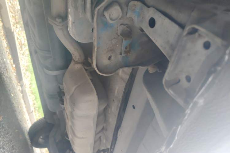 Used JAC Refine M4 2018 2.0T DCT Executive Edition Chassis Rear Right
