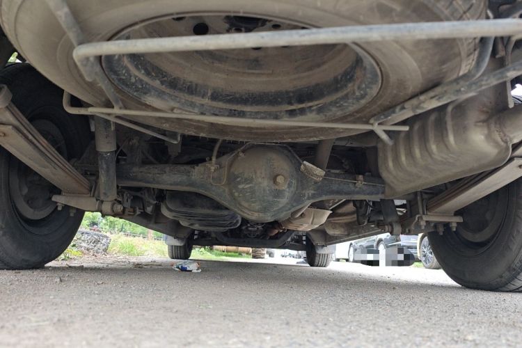 Used JAC Refine M4 2018 2.0L Manual Express Version Chassis Rear