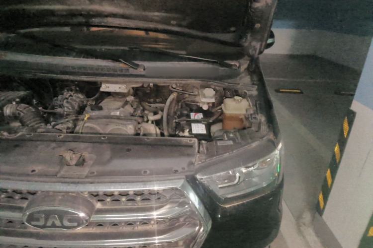 Used JAC Refine M4 2018 2.0L Manual Express Version Engine Bay Left