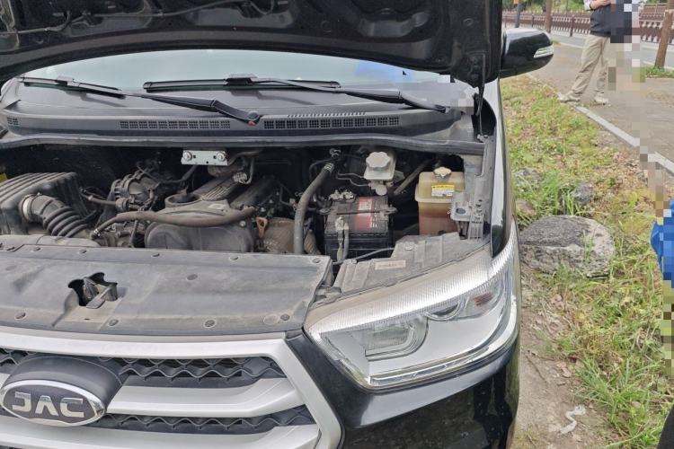 Used JAC Refine M4 2018 2.0L Manual Express Version Engine Bay Left