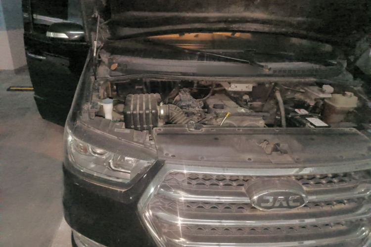 Used JAC Refine M4 2018 2.0L Manual Express Version Engine Bay Right