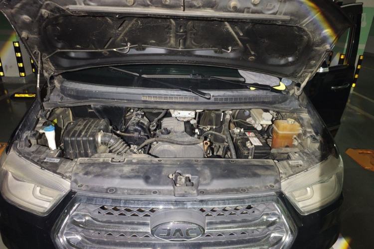 Used JAC Refine M4 2018 2.0L Manual Express Version Engine Bay