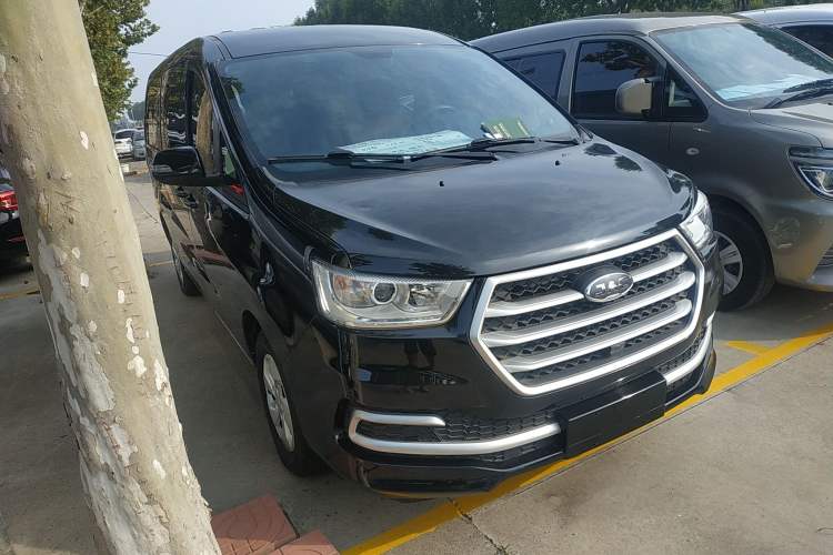 Used JAC Refine M4 2018 2.0L Manual Express Version Exterior 2