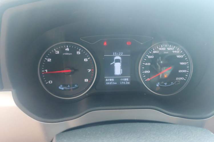 Used JAC Refine M4 2018 2.0T DCT Executive Edition Instrument Cluster