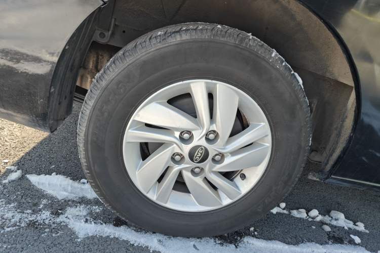 Used JAC Refine M4 2018 2.0L Manual Express Version Right Rear Wheel Hub