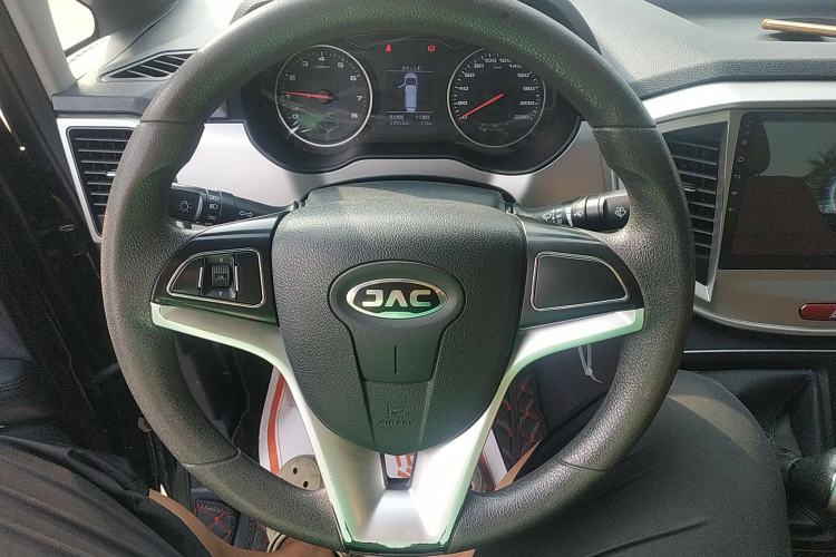 Used JAC Refine M4 2018 2.0L Manual Express Version Steering Wheel