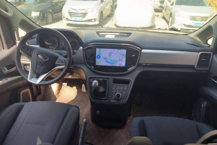 Used JAC Refine M4 2018 2.0L Manual Express Version Center Console