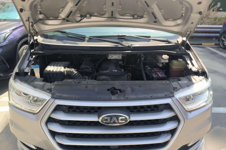 Used JAC Refine M4 2018 2.0L Manual Express Version Engine Bay