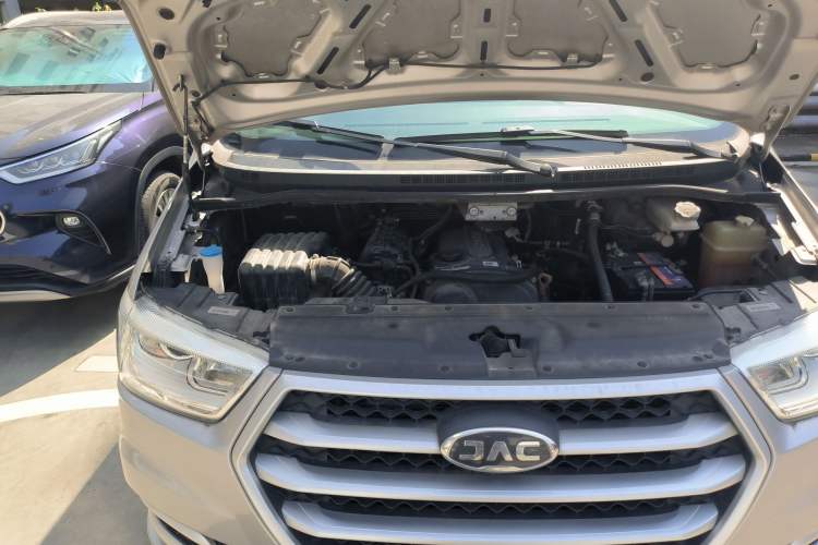 Used JAC Refine M4 2018 2.0L Manual Express Version Engine Bay Right