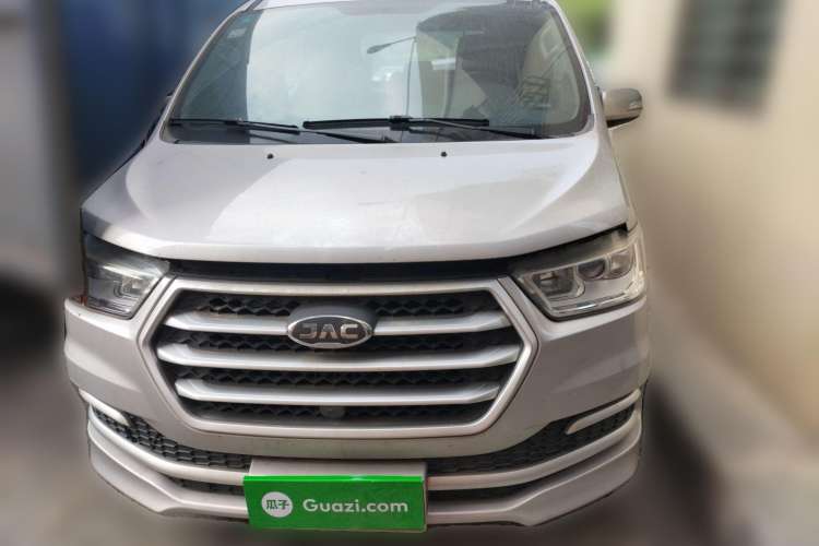 Used JAC Refine M4 2018 2.0L Manual Express Version Front