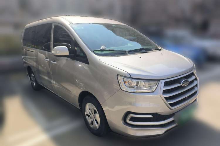 Used JAC Refine M4 2018 2.0L Manual Express Version Front Right 45 Deg
