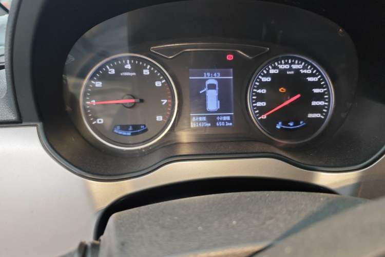 Used JAC Refine M4 2018 2.0L Manual Express Version Instrument Cluster