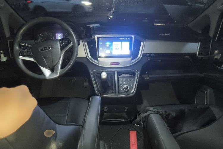 Used JAC Refine M4 2018 2.0L Manual Express Version Interior 2