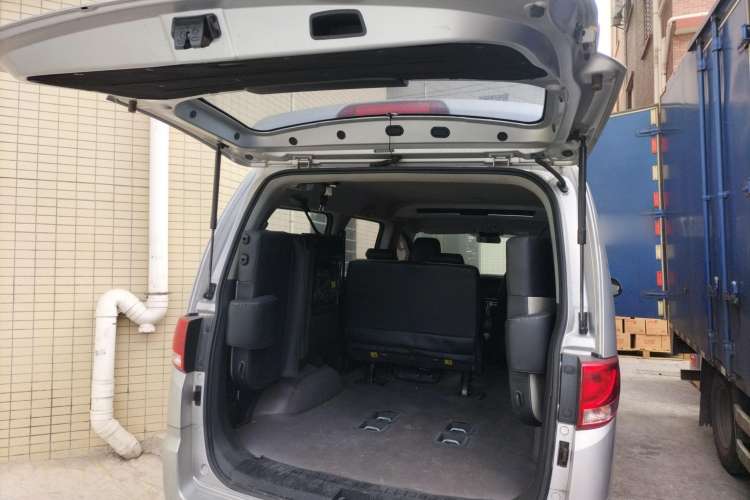 Used JAC Refine M4 2018 2.0L Manual Express Version Trunk