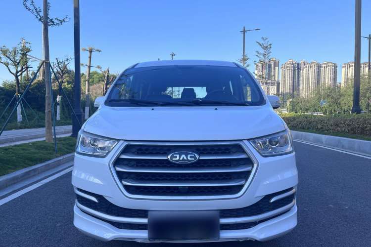 Used JAC Refine M4 2018 2.0L Manual Express Version Front