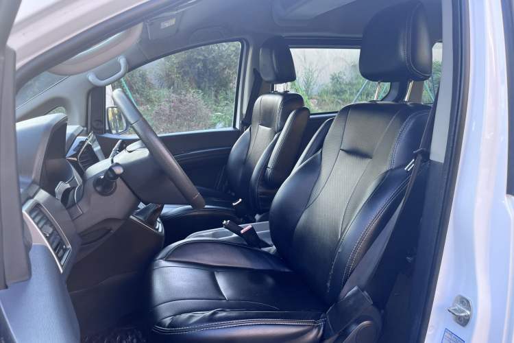 Used JAC Refine M4 2018 2.0L Manual Express Version Left Front Seat